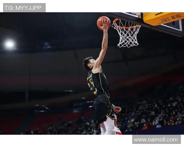 赵岩昊在篮球赛场上的成长历程与未来发展展望分析 赵岩昊在篮球赛场上的成长历程与未来发展展望分析