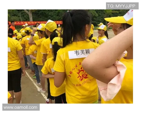 黄磊的和平精英人生探秘:从游戏到人生的深度对话与思考 黄磊的和平精英人生探秘:从游戏到人生的深度对话与思考