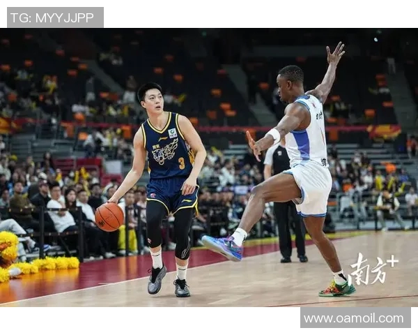 CBA第32轮精彩对决佛山队迎战新疆队全力争胜 CBA第32轮精彩对决佛山队迎战新疆队全力争胜